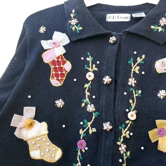 vintage Christmas Sweater 90s Beaded Xmas Stockings Black Cotton Ramie 10 12 - Picture 3 of 13